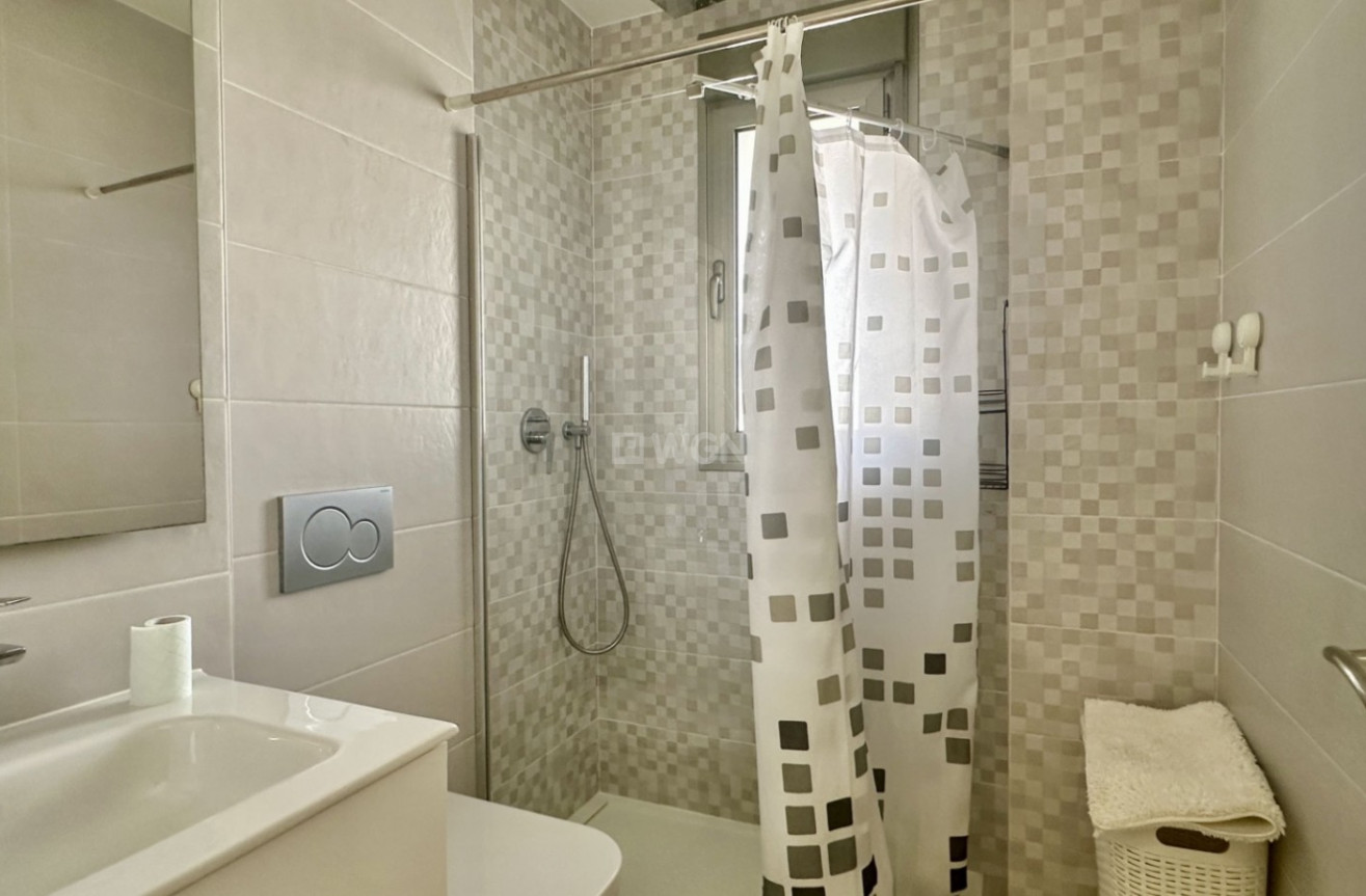 Odsprzedaż - Mieszkanie w bloku - Orihuela Costa - Costa Blanca