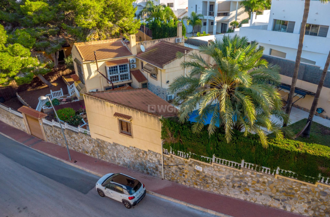 Reventa - Villa - Torrevieja - Los Balcones