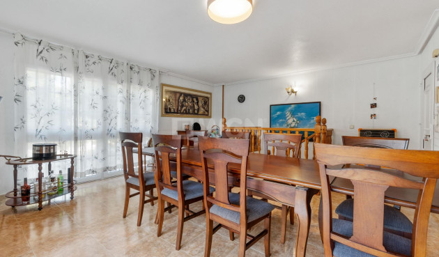 Reventa - Villa - Torrevieja - Los Balcones