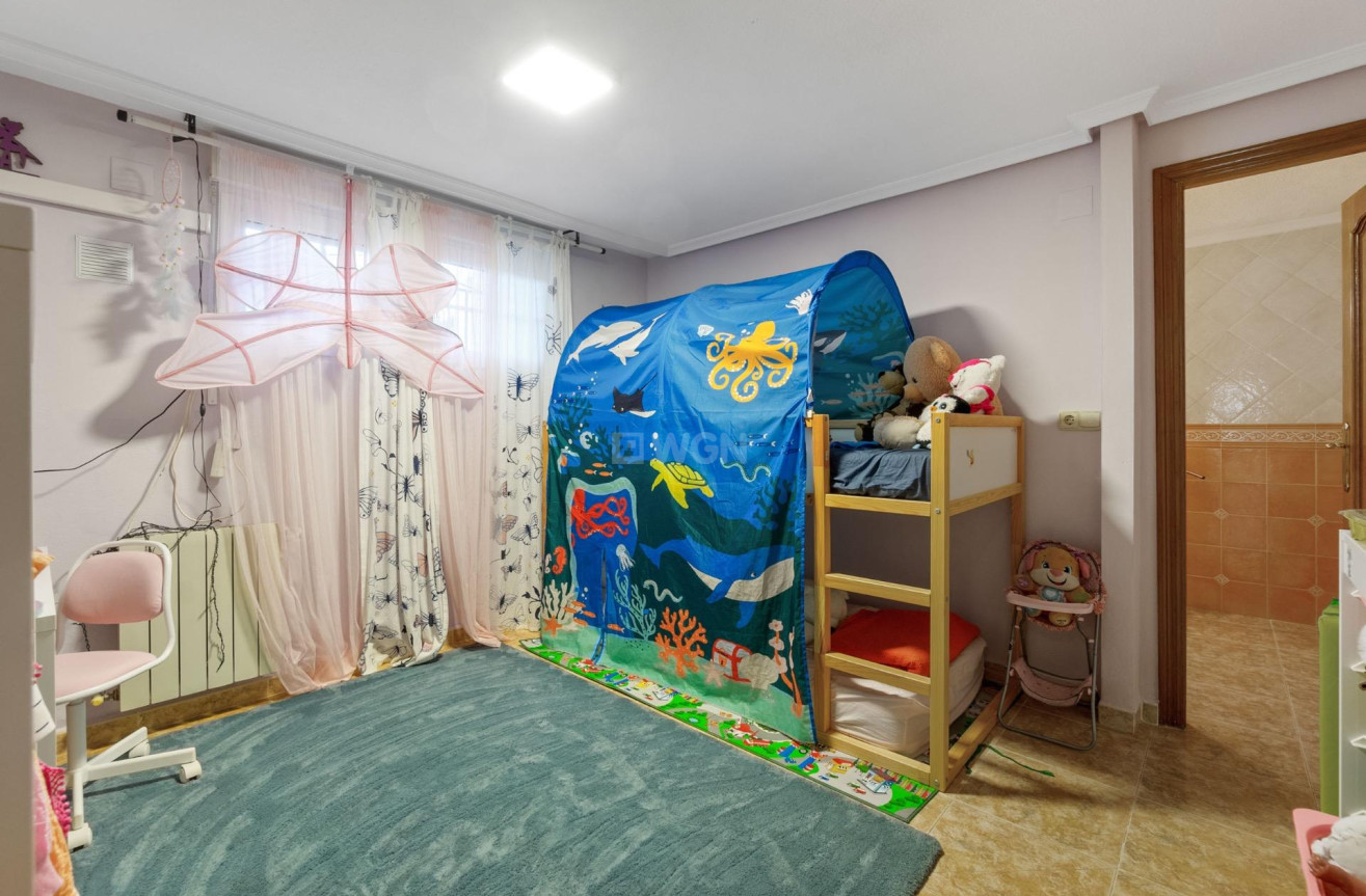 Reventa - Villa - Torrevieja - Los Balcones