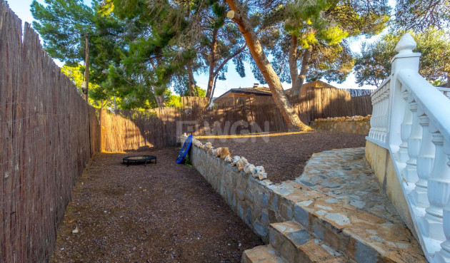 Reventa - Villa - Torrevieja - Los Balcones