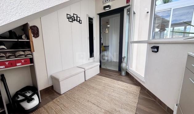 Odsprzedaż - Mieszkanie w bloku - San Miguel de Salinas - Inland