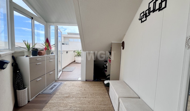 Odsprzedaż - Mieszkanie w bloku - San Miguel de Salinas - Inland