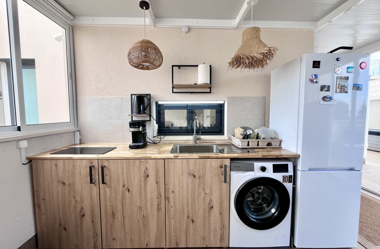 Odsprzedaż - Mieszkanie w bloku - San Miguel de Salinas - Inland