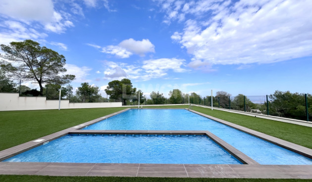 Odsprzedaż - Mieszkanie w bloku - San Miguel de Salinas - Inland