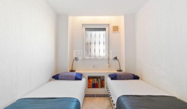 Odsprzedaż - Daszek - Torrevieja - Costa Blanca