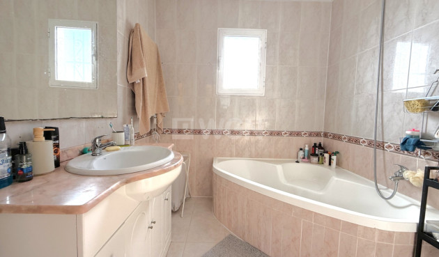 Odsprzedaż - Property - Torrevieja - Costa Blanca