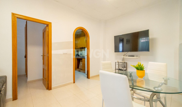 Resale - Apartment / flat - Torrevieja - Centro