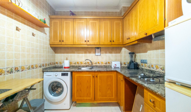 Resale - Apartment / flat - Torrevieja - Centro