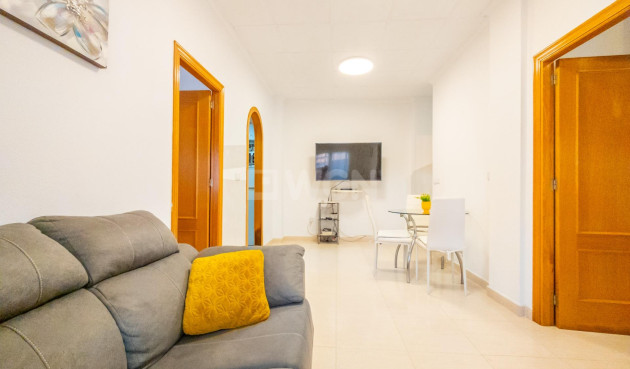 Resale - Apartment / flat - Torrevieja - Centro