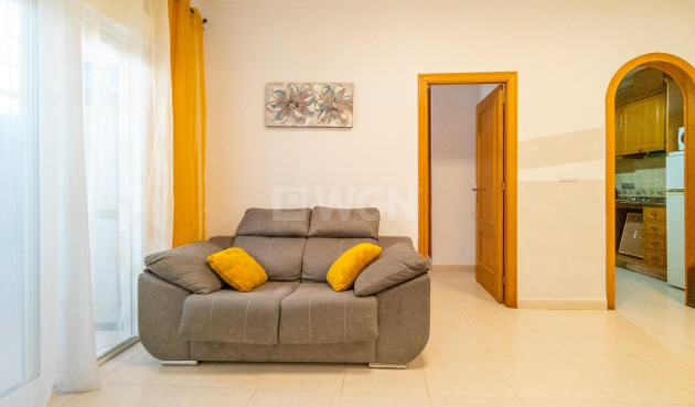 Resale - Apartment / flat - Torrevieja - Centro