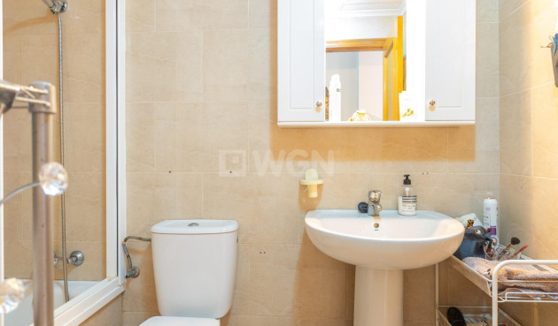 Resale - Apartment / flat - Torrevieja - Centro