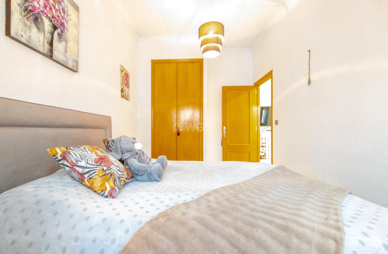 Resale - Apartment / flat - Torrevieja - Centro