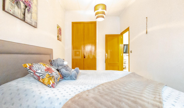 Resale - Apartment / flat - Torrevieja - Centro