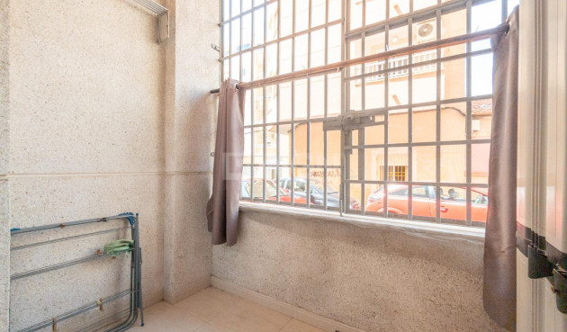 Resale - Apartment / flat - Torrevieja - Centro