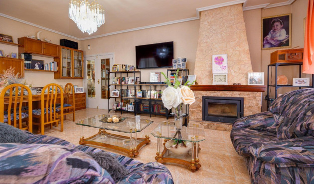 Resale - Apartment / flat - Torrevieja - Centro
