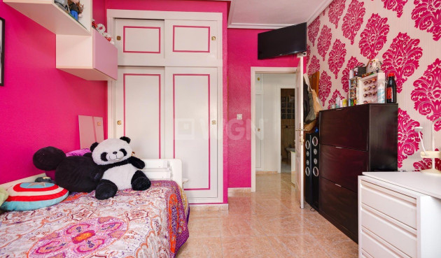 Resale - Apartment / flat - Torrevieja - Centro