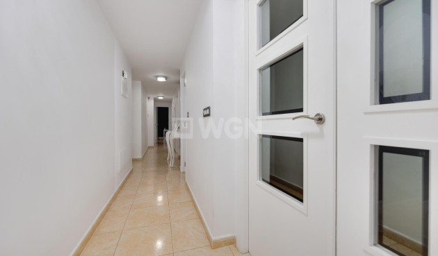 Odsprzedaż - Mieszkanie w bloku - Torrevieja - Centro