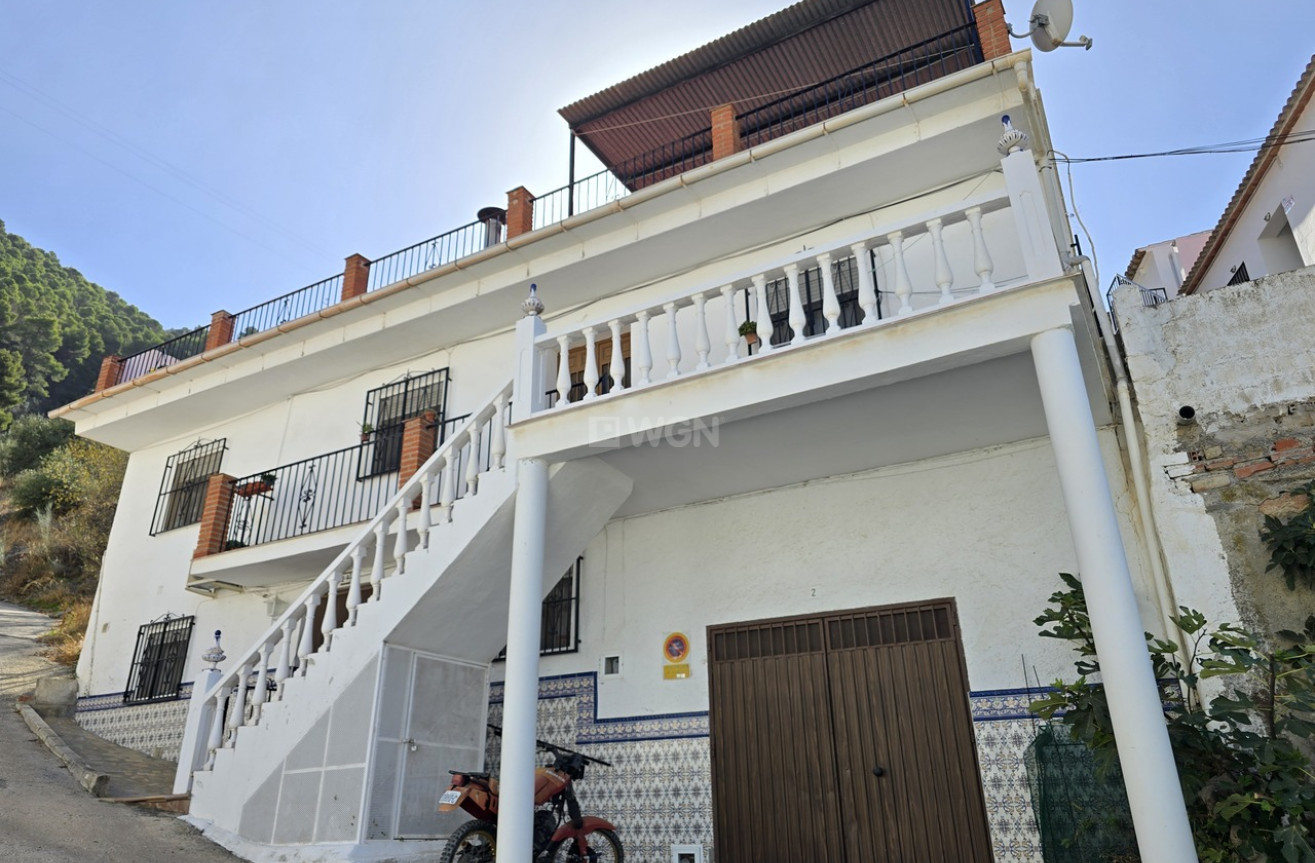 Resale - Townhouse - Alcaucín - Inland