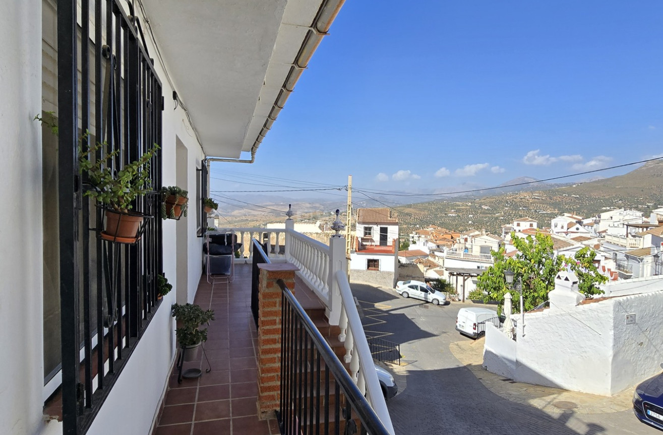 Resale - Townhouse - Alcaucín - Inland