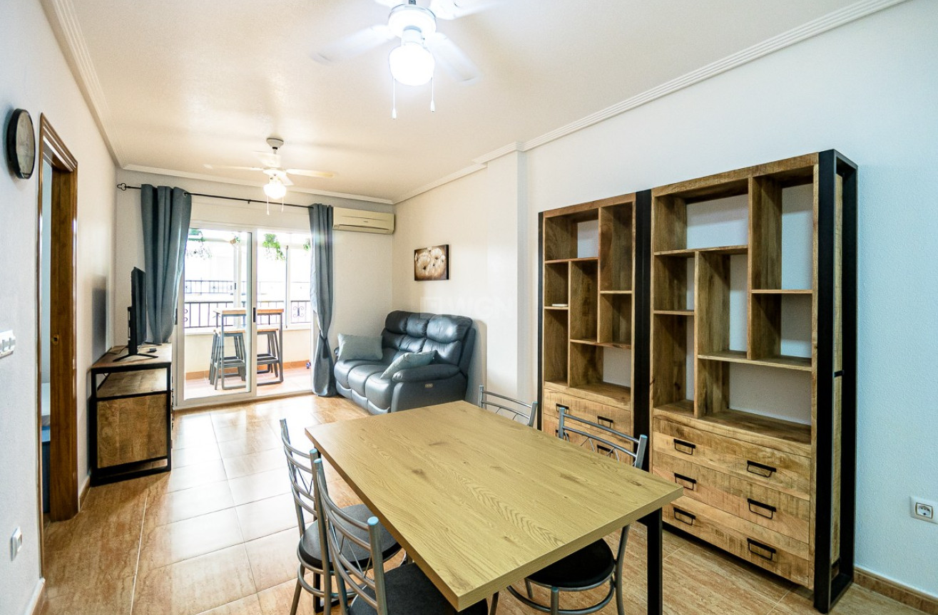 Odsprzedaż - Mieszkanie w bloku - Orihuela Costa - Costa Blanca