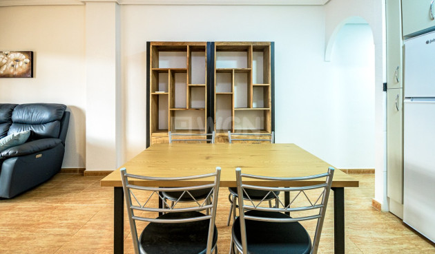 Odsprzedaż - Mieszkanie w bloku - Orihuela Costa - Costa Blanca