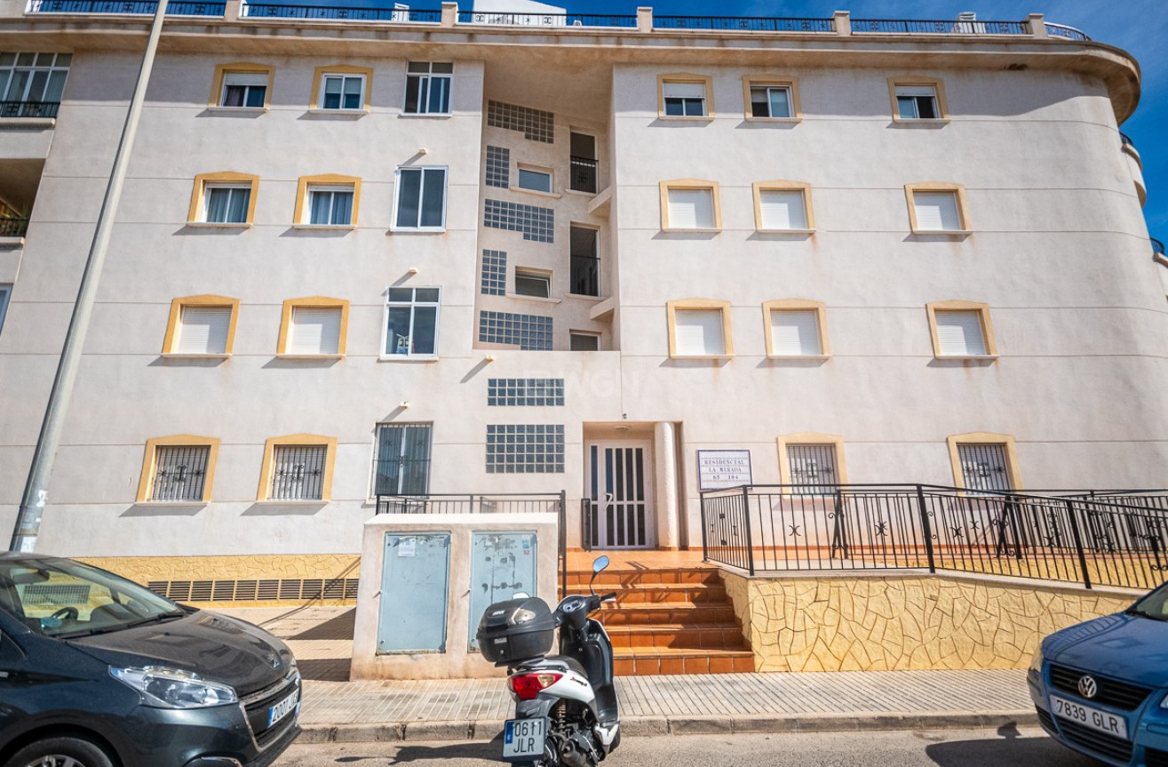 Odsprzedaż - Mieszkanie w bloku - Orihuela Costa - Costa Blanca