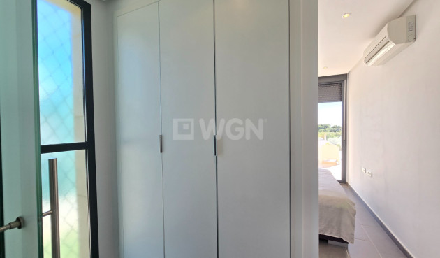 Resale - Apartment / flat - Orihuela Costa - Costa Blanca