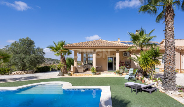 Resale - Property - La Zarza - Inland