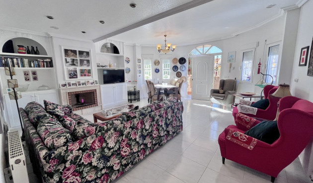 Reventa - Villa - La Zenia - Costa Blanca