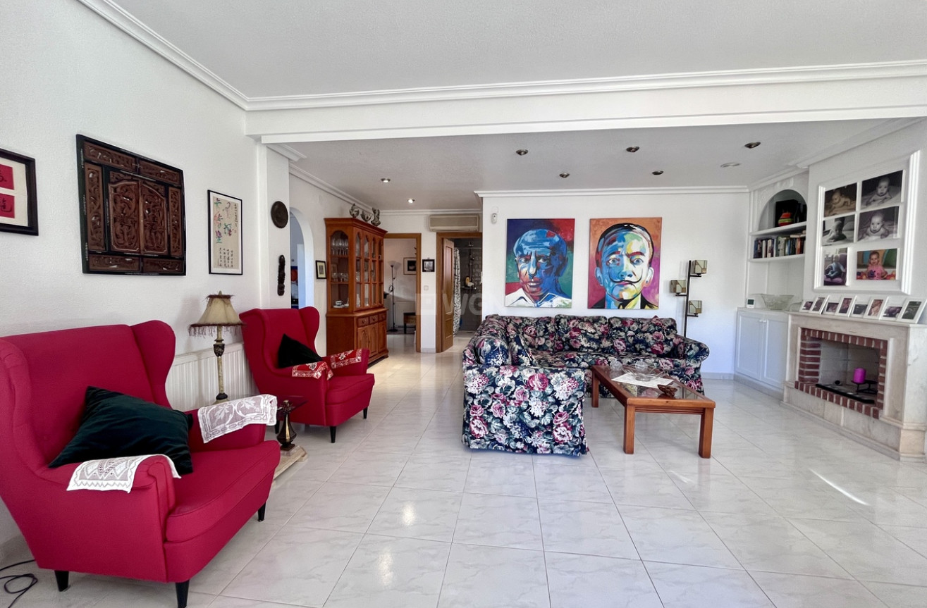 Reventa - Villa - La Zenia - Costa Blanca