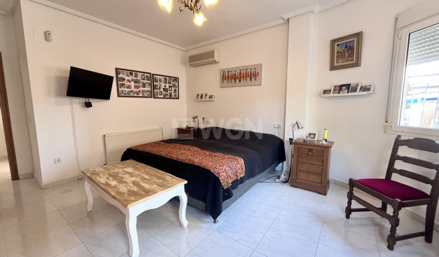 Reventa - Villa - La Zenia - Costa Blanca