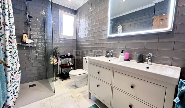 Reventa - Villa - La Zenia - Costa Blanca