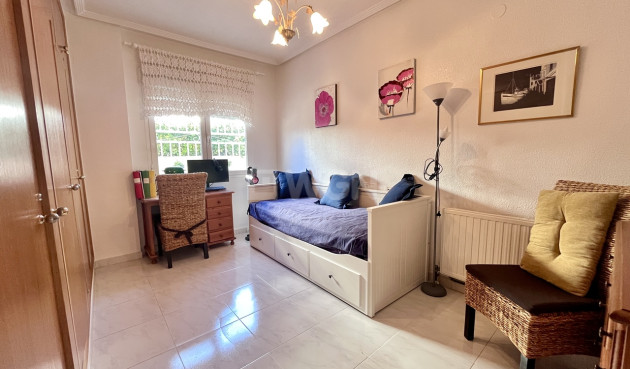 Reventa - Villa - La Zenia - Costa Blanca