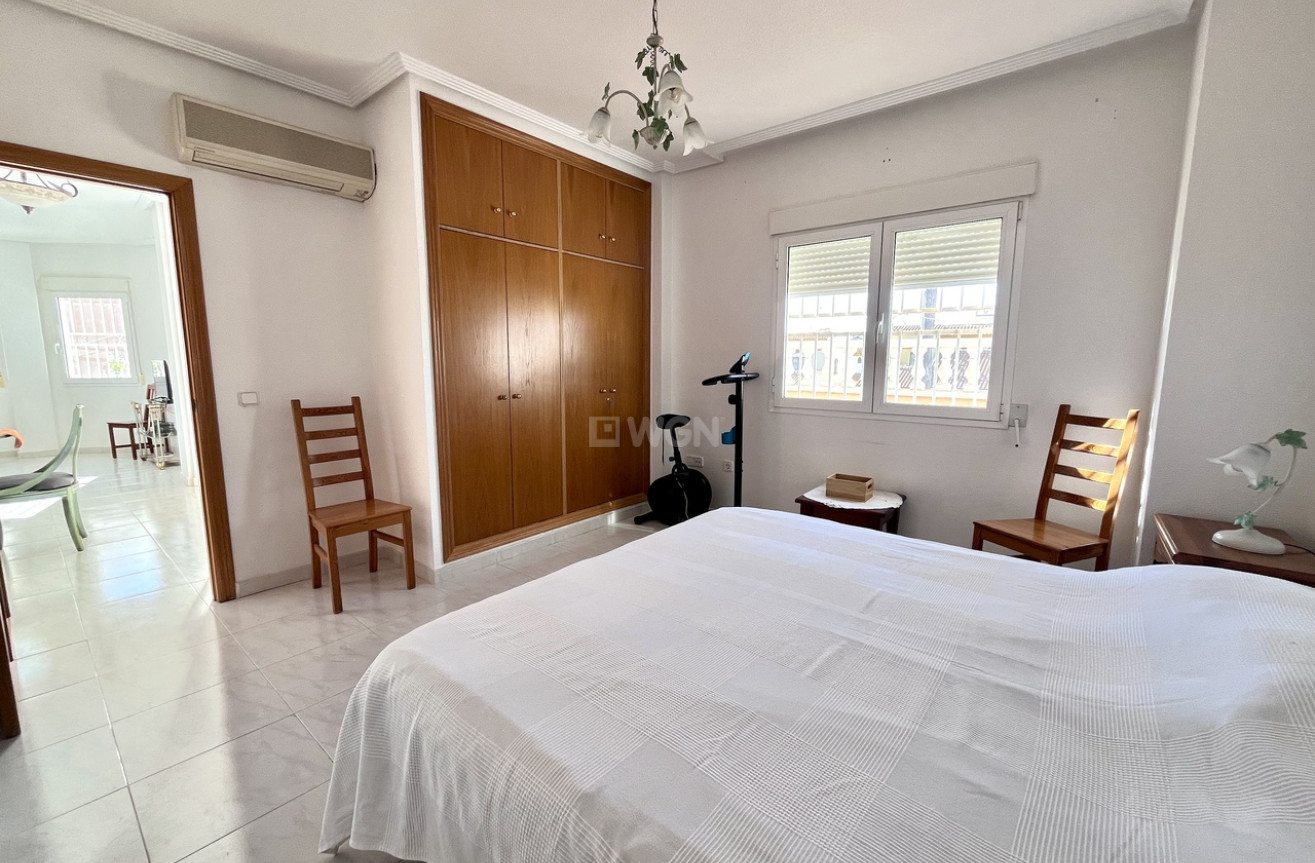 Reventa - Villa - La Zenia - Costa Blanca