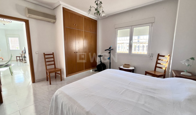 Reventa - Villa - La Zenia - Costa Blanca