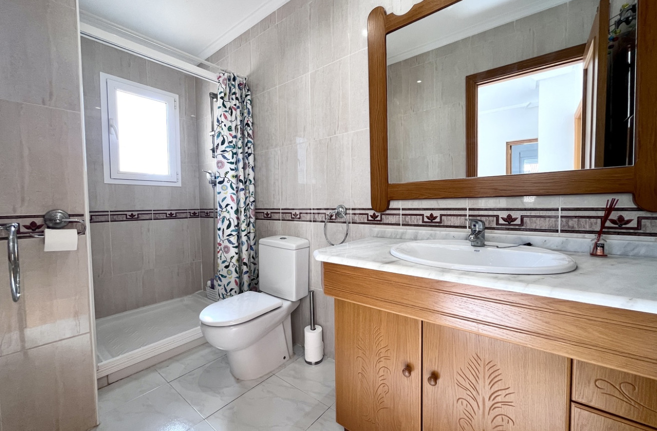 Reventa - Villa - La Zenia - Costa Blanca