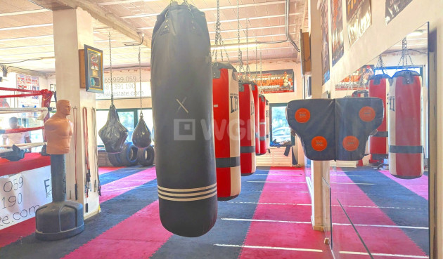 Odsprzedaż - Reklama w telewizji - Villamartin - La Fuente