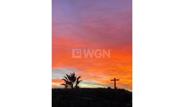 Odsprzedaż - Mieszkanie w bloku - Sucina - Inland