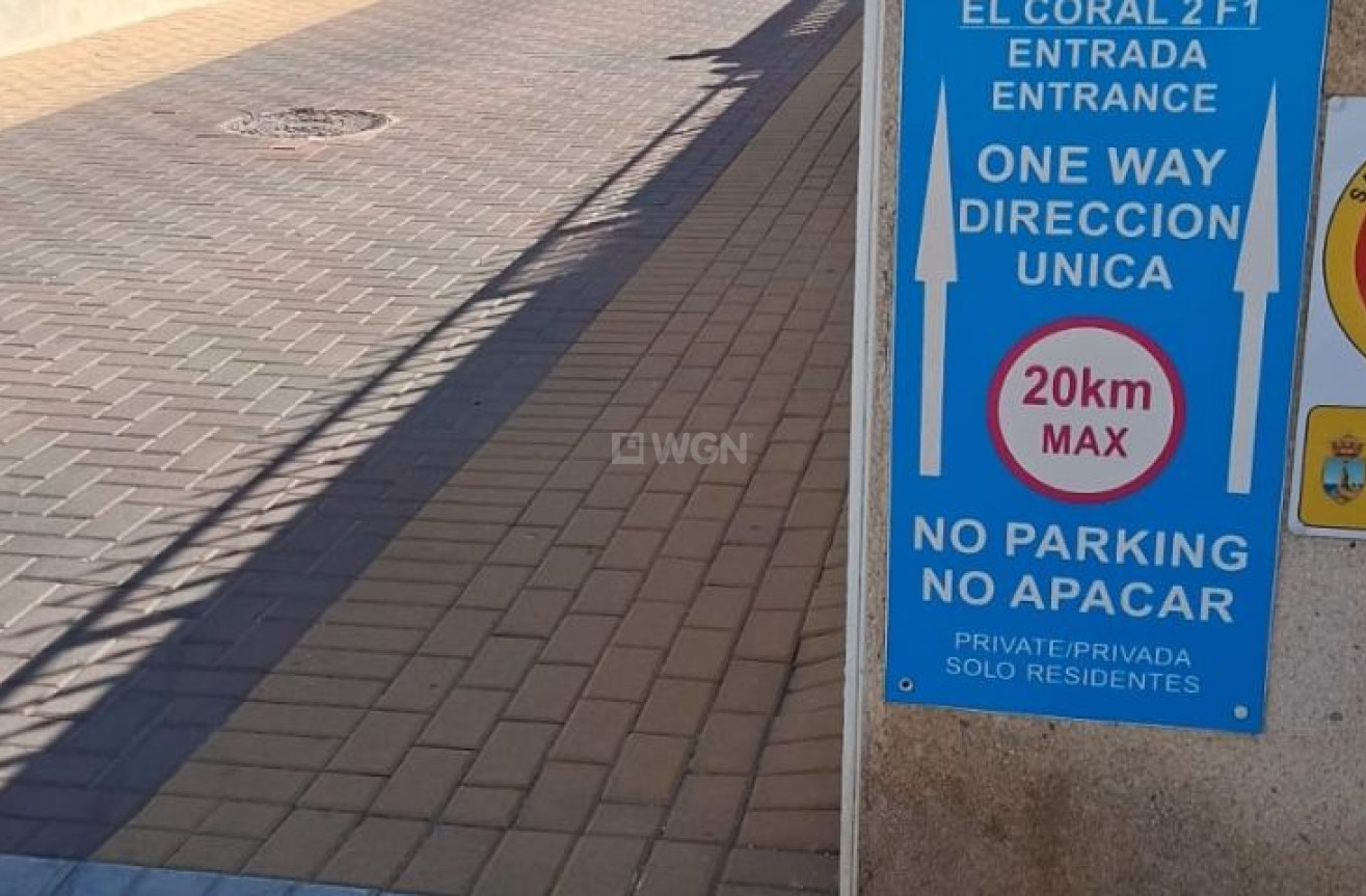 Resale - Duplex - Orihuela Costa - Costa Blanca