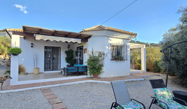 Odsprzedaż - Villa - Alcaucín - Inland
