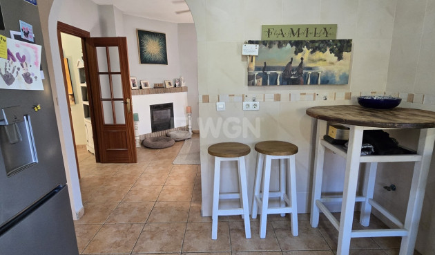 Odsprzedaż - Villa - Alcaucín - Inland