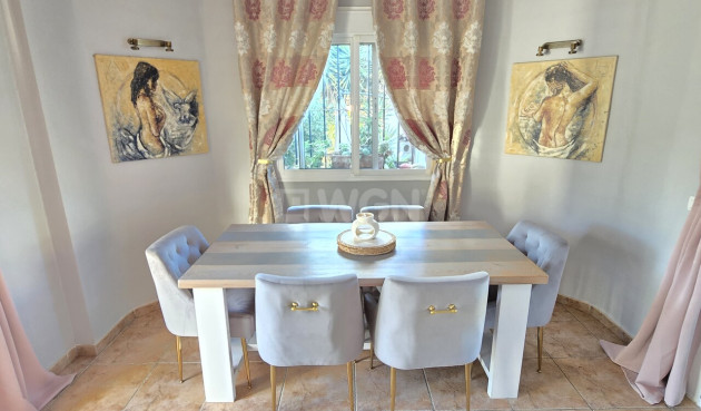 Odsprzedaż - Villa - Alcaucín - Inland