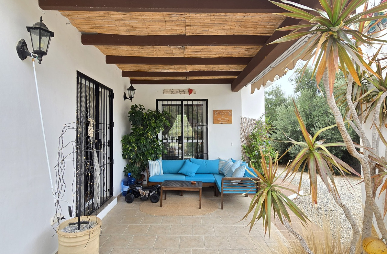 Odsprzedaż - Villa - Alcaucín - Inland