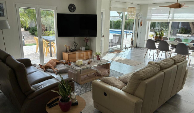 Reventa - Villa - Crevillent - Costa Blanca