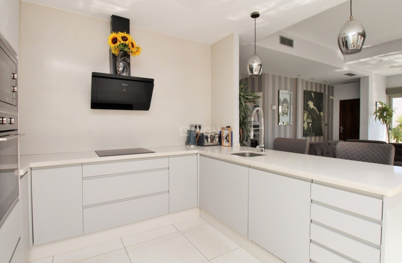 Resale - Villa - Villamartin - Costa Blanca