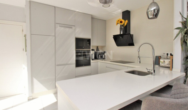 Resale - Villa - Villamartin - Costa Blanca