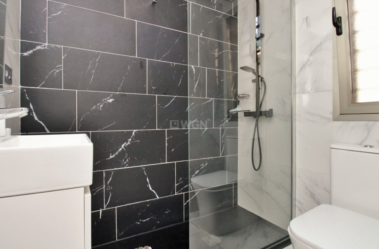 Resale - Villa - Villamartin - Costa Blanca