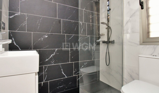 Resale - Villa - Villamartin - Costa Blanca