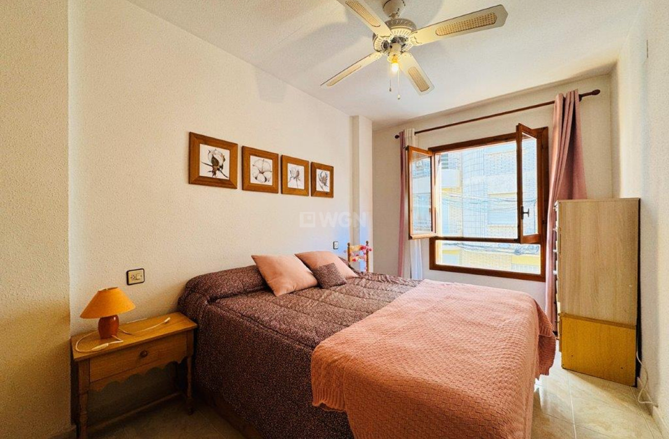 Resale - Apartment / flat - La Mata - Costa Blanca